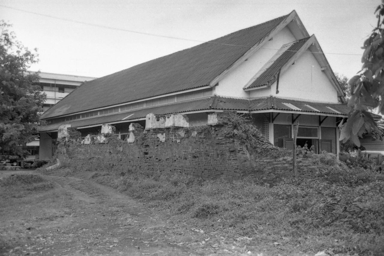 Ostello Bankaikow Kanchanaburi Esterno foto