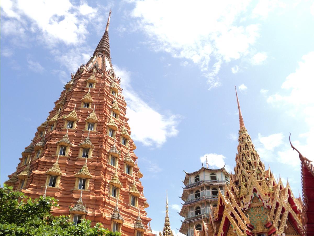 Ostello Bankaikow Kanchanaburi Esterno foto